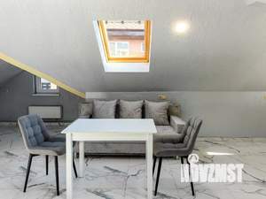 1-к квартира, посуточно, 38м2, 1/1 этаж