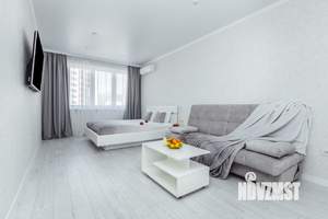 1-к квартира, посуточно, 35м2, 5/12 этаж
