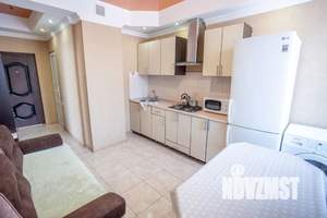1-к квартира, посуточно, 50м2, 3/3 этаж