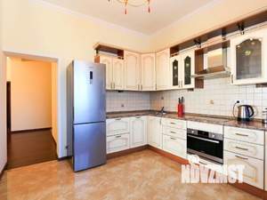 3-к квартира, посуточно, 117м2, 1/1 этаж