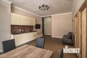 3-к квартира, посуточно, 60м2, 1/1 этаж