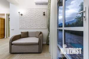 1-к квартира, посуточно, 45м2, 1/1 этаж