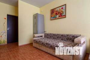 2-к квартира, посуточно, 45м2, 1/1 этаж