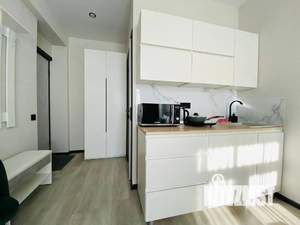 Студия квартира, посуточно, 20м2, 1/5 этаж
