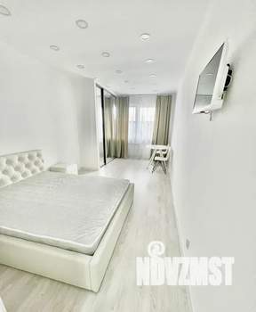 1-к квартира, посуточно, 30м2, 1/22 этаж