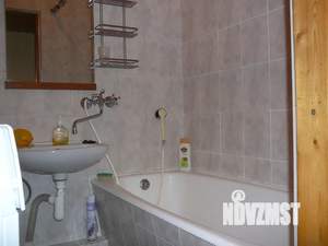 2-к квартира, посуточно, 42м2, 3/4 этаж