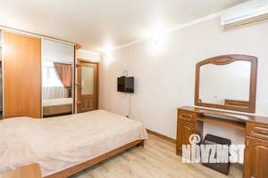 2-к квартира, посуточно, 40м2, 3/5 этаж