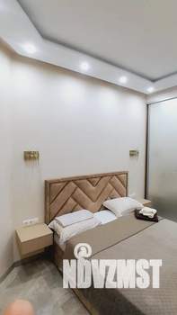 1-к квартира, посуточно, 38м2, 7/18 этаж