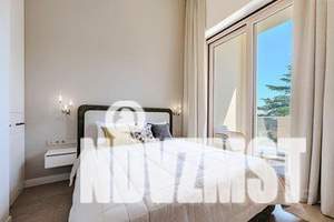 1-к квартира, посуточно, 50м2, 2/3 этаж