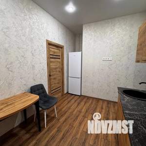 1-к квартира, посуточно, 30м2, 1/2 этаж