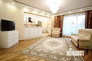 2-к квартира, посуточно, 90м2, 1/1 этаж
