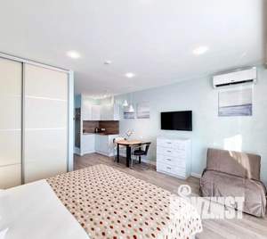 1-к квартира, посуточно, 35м2, 1/1 этаж