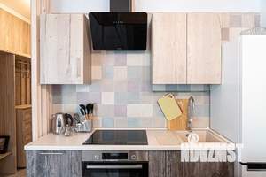 Студия квартира, посуточно, 39м2, 2/4 этаж