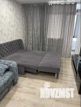 Студия квартира, посуточно, 38м2, 4/21 этаж