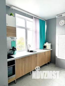 1-к квартира, посуточно, 40м2, 4/4 этаж