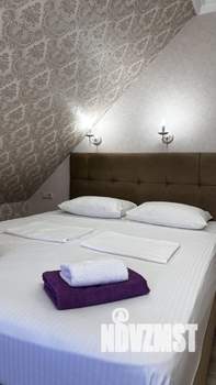 2-к квартира, посуточно, 40м2, 3/3 этаж