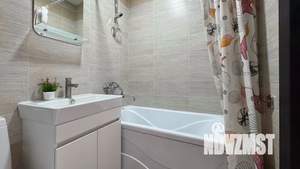 1-к квартира, посуточно, 41м2, 5/5 этаж