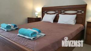 2-к квартира, посуточно, 45м2, 1/2 этаж