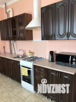 2-к квартира, посуточно, 67м2, 2/9 этаж