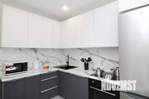 1-к квартира, посуточно, 35м2, 4/12 этаж
