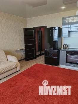 1-к квартира, посуточно, 55м2, 1/1 этаж