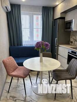 1-к квартира, посуточно, 40м2, 6/12 этаж