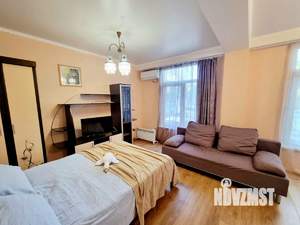 Студия квартира, на длительный срок, 32м2, 1/7 этаж