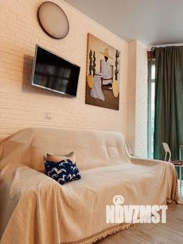 Студия квартира, посуточно, 32м2, 1/23 этаж