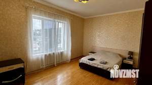3-к квартира, посуточно, 120м2, 4/5 этаж