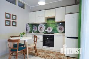 1-к квартира, посуточно, 37м2, 6/10 этаж