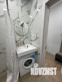 1-к квартира, посуточно, 25м2, 3/3 этаж