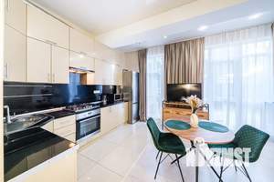 Студия квартира, посуточно, 35м2, 1/4 этаж