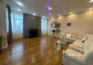 3-к квартира, на длительный срок, 132м2, 7/10 этаж