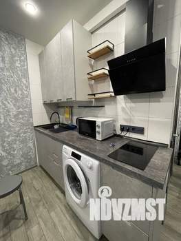 Студия квартира, посуточно, 35м2, 17/21 этаж