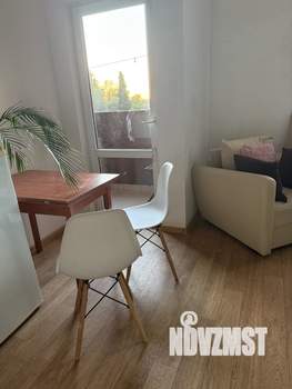 Студия квартира, на длительный срок, 32м2, 3/20 этаж