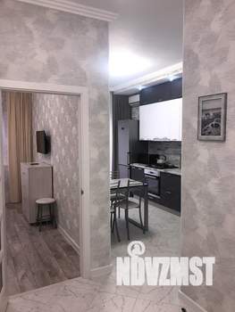 1-к квартира, посуточно, 43м2, 4/6 этаж