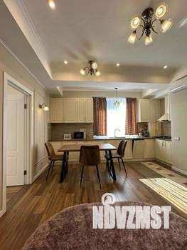 2-к квартира, посуточно, 55м2, 1/1 этаж