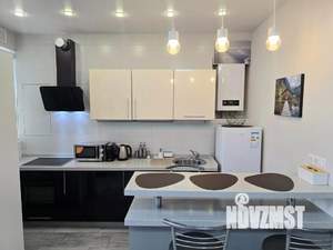 1-к квартира, посуточно, 42м2, 1/1 этаж