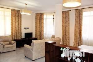 Студия квартира, посуточно, 57м2, 3/5 этаж