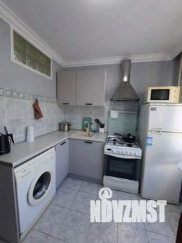 2-к квартира, посуточно, 50м2, 1/1 этаж