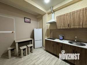1-к квартира, посуточно, 32м2, 1/13 этаж