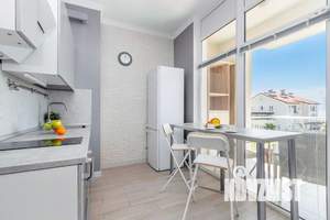 2-к квартира, посуточно, 50м2, 1/1 этаж