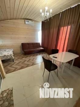 Студия квартира, посуточно, 35м2, 2/2 этаж