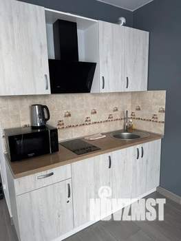 Студия квартира, посуточно, 25м2, 7/8 этаж