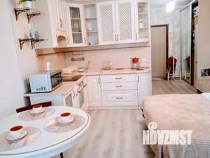 Студия квартира, посуточно, 33м2, 10/21 этаж