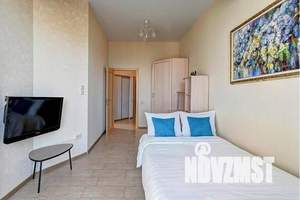 1-к квартира, посуточно, 42м2, 5/6 этаж