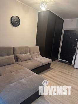 1-к квартира, посуточно, 37м2, 7/25 этаж