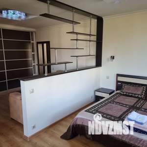 1-к квартира, посуточно, 62м2, 9/16 этаж