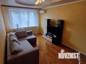 3-к квартира, посуточно, 50м2, 1/1 этаж