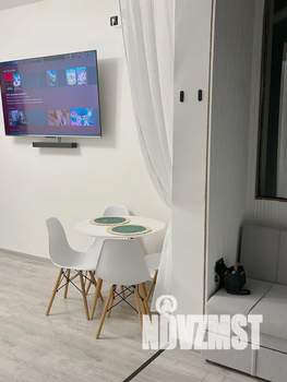 Студия квартира, посуточно, 28м2, 3/3 этаж